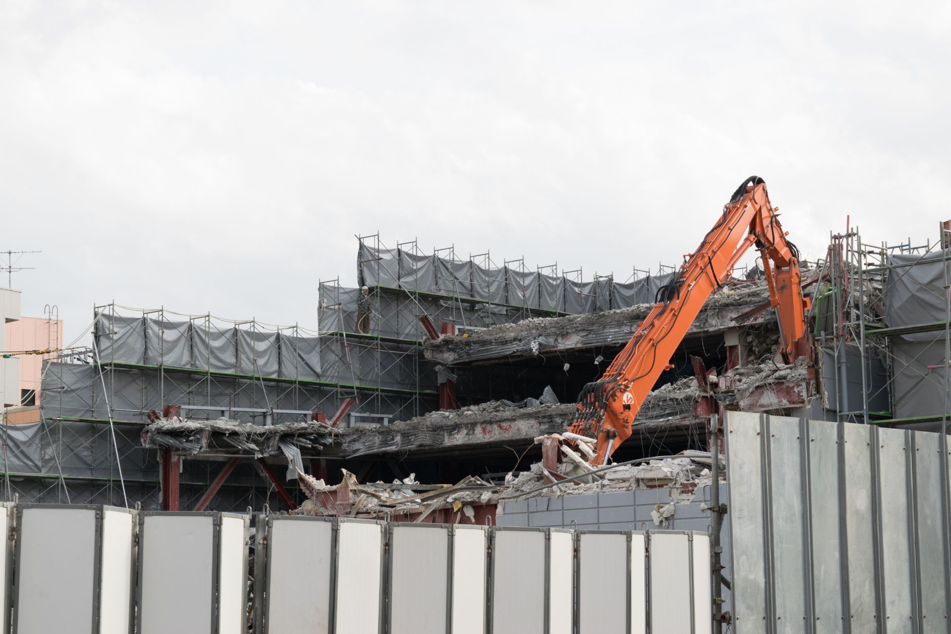マンションの解体 | 京都の解体工事なら株式会社小野興業