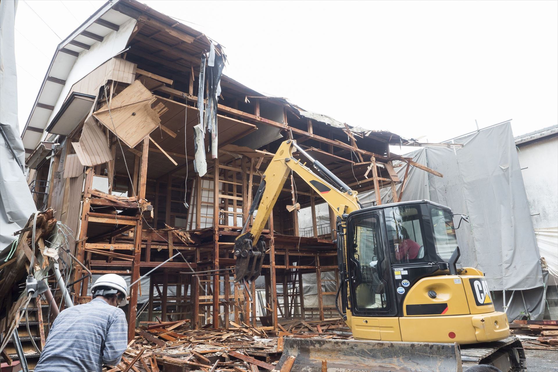 木造建物の解体 | 京都の解体工事なら株式会社小野興業